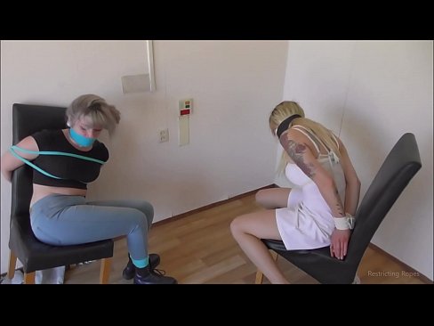 ❤️ Toksomaniulo / ligita kaj buŝoŝtopita / junulino en mizero ❤❌ Pornvideo ĉe ni % eo.kanalmoscow.ru% ❤